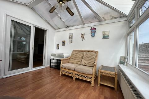 61 Widecombe Road, London, SE9 4HH
