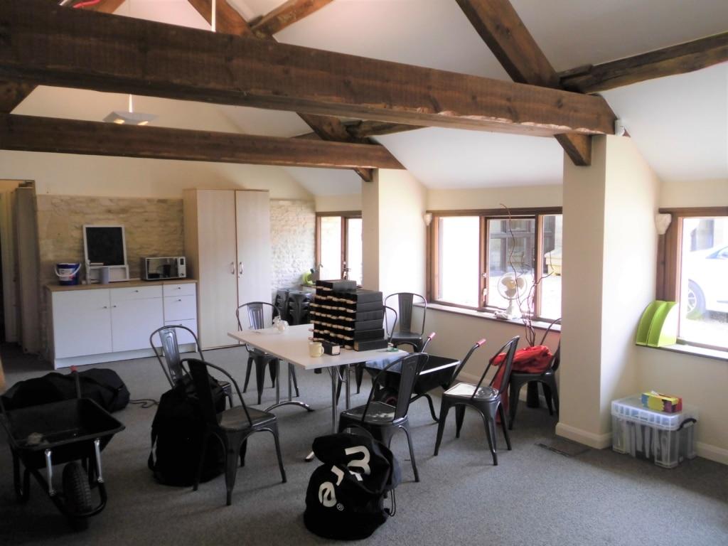 Unit 1, Tithe Barn, Barnsley Park Estate, Barnsley, Cirencester