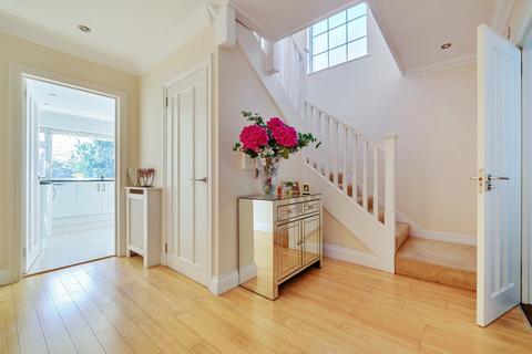 3 bedroom detached house for sale, Baxendale, Whetstone, London, N20