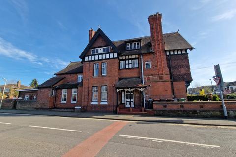 1 bedroom flat for sale, Flat at St Mary’s, Granville Avenue, Newport