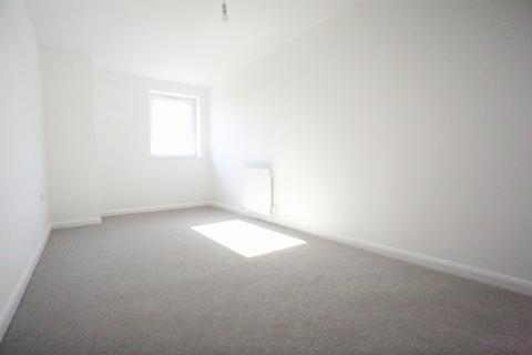 2 bedroom flat to rent, Pringle Street, Craigmillar, Edinburgh, EH16