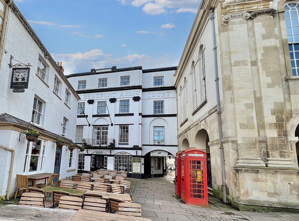Agincourt Square, Monmouth NP25 Retail property (high street) to rent