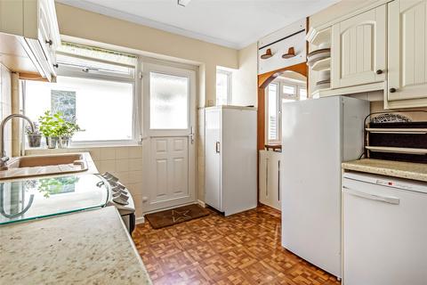 15 Hillside Gardens, Brockham, Betchworth, RH3 7ER