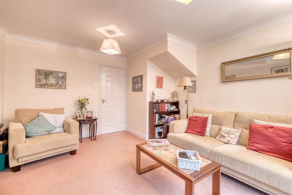 Oakland Grove, Bromsgrove, B61 0AF 2 bed semidetached house £230,000