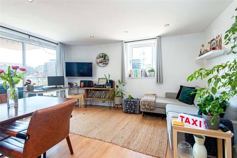 1 bedroom apartment for sale, Basin Approach, E14