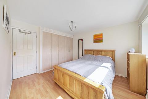 37b Sylvan Road, London, SE19 2RU