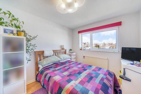 37b Sylvan Road, London, SE19 2RU