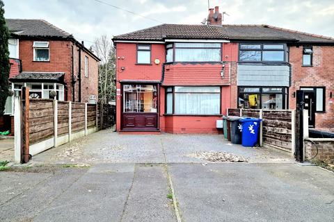 3 bedroom semi-detached house for sale, Prestfield Road, Manchester M45 6BD