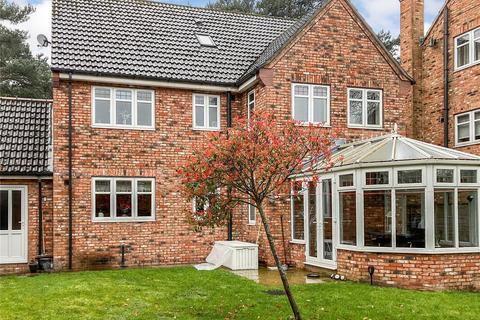 6 bedroom detached house to rent, 3 Tower Mews, Stockbridge Road, East Riding of Yorkshire, HU15