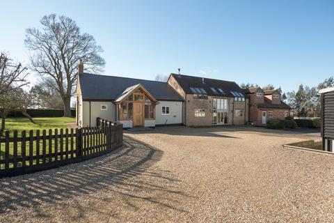 8 bedroom detached house for sale - Lodge Farm, Shelton, Bedfordshire