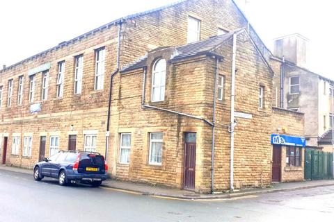 1 bedroom flat to rent, 108 Alice Street, Keighley  BD21 3JD