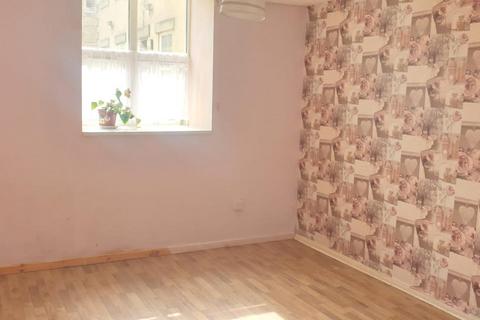 1 bedroom flat to rent, 108 Alice Street, Keighley  BD21 3JD