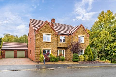 5 bedroom detached house to rent, Forester Road, Moulton, Northampton, NN3