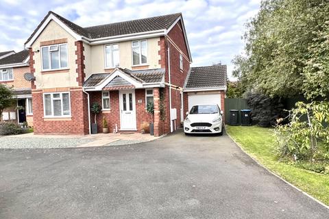 4 bedroom detached house for sale, Lodge Road, Fleckney, Leicester, LE8