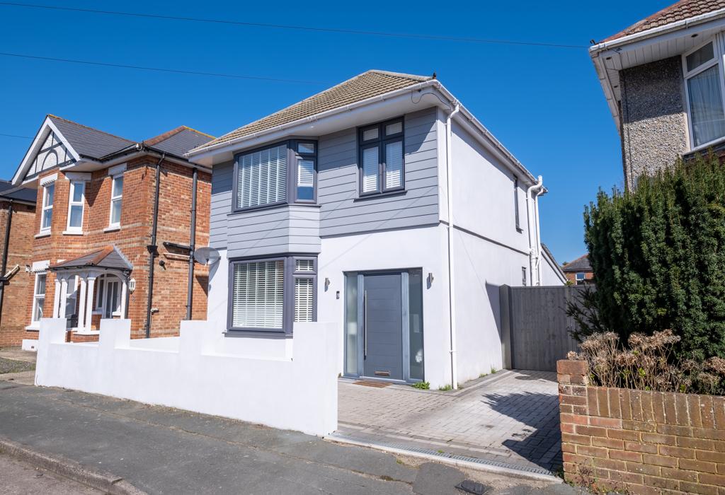 Highfield Road, Highfield Road... 3 bed detached house £575,000