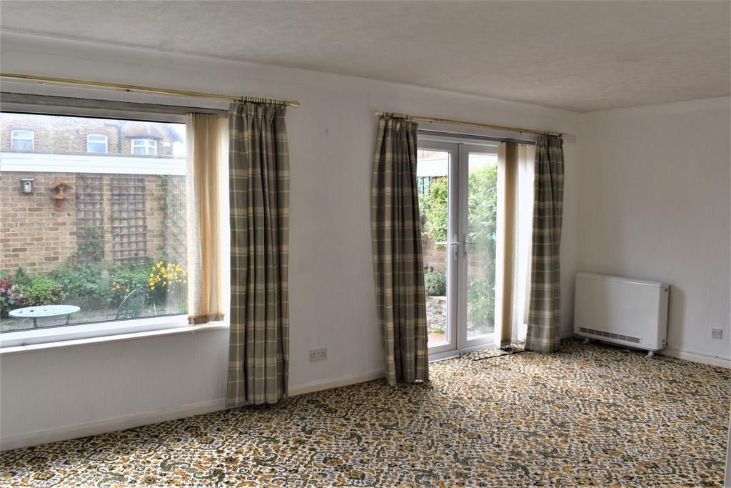 Rectory Road, Broadstairs, CT10 2 bed flat for sale £260,000