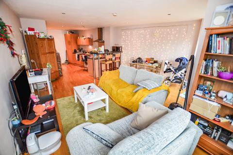 2 bedroom flat for sale, Mere House, Castlefield, Manchester, M15