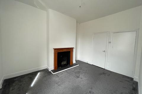 2 bedroom apartment to rent, Laet Street, North Shields.  NE29 6NN
