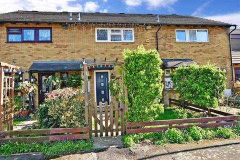 5 Broadfield Close, Romford, RM1 2QR