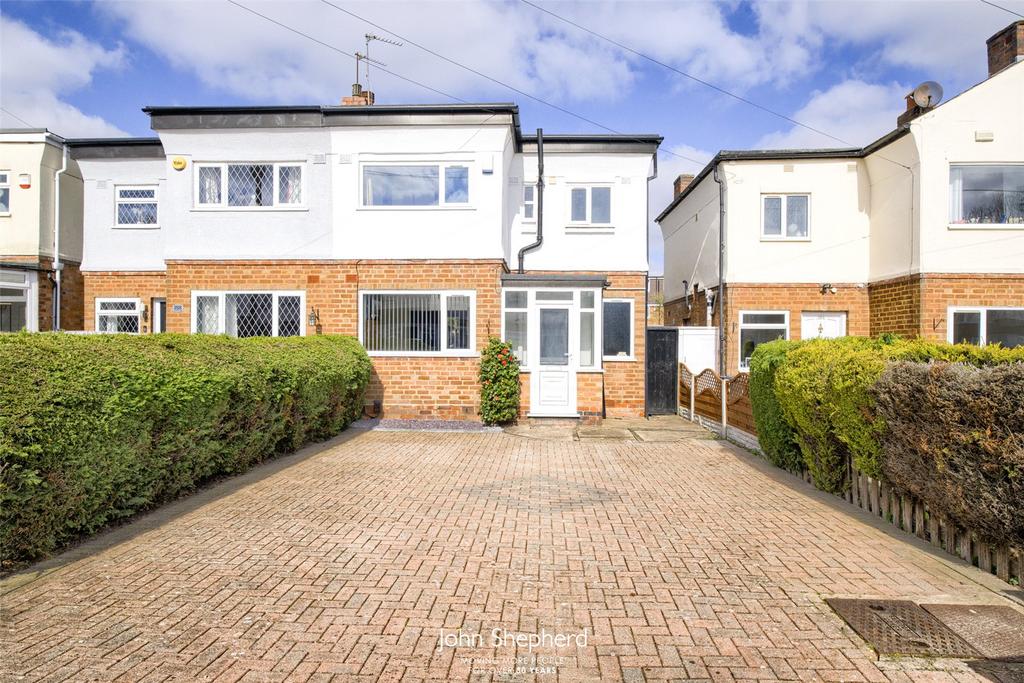 Yoxall Road, Shirley, Solihull, West Midlands, B90 3 bed semidetached