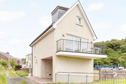 4 Ninian Street, Millport, Isle Of Cumbrae, KA28 0EB
