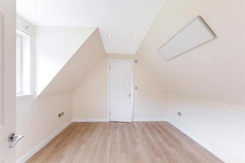 4 Ninian Street, Millport, Isle Of Cumbrae, KA28 0EB