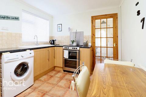 87 Sandpiper Road, Ipswich, IP2 9HT