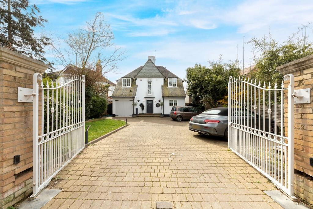 9 Private Road, Enfield, Middlesex... 4 bed detached house £1,450,000