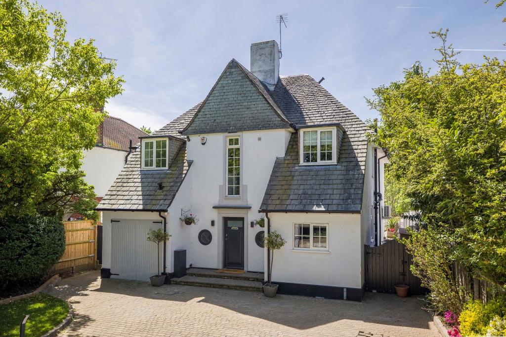 9 Private Road, Enfield, Middlesex... 4 bed detached house £1,450,000