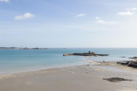 2 bedroom apartment for sale, Mont De La Rocque, St. Brelade, Jersey