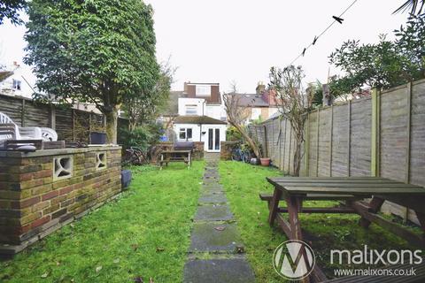 165 Queens Road, Croydon, CR0 2PX