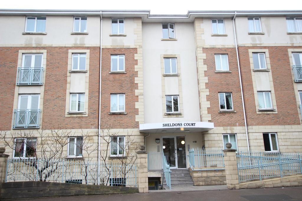 32 Sheldons Court, Street, Cheltenham, Gloucestershire, GL52