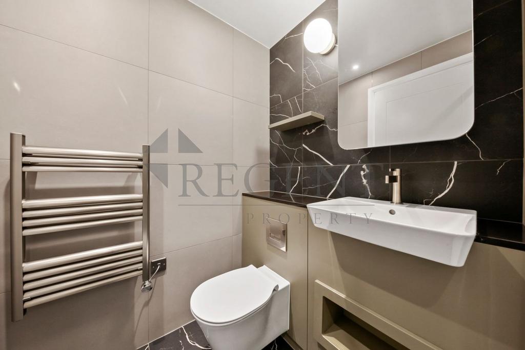 En-suite 1