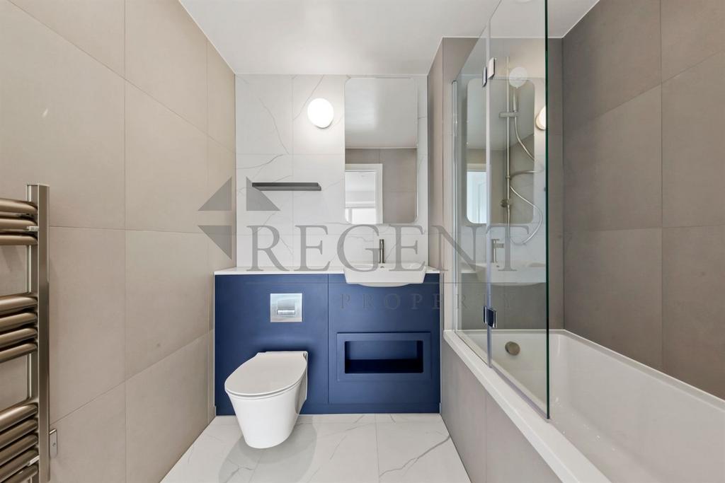 En-suite 2
