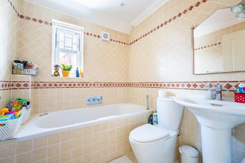 undefined, Carlisle Road, Eastbourne BN20
