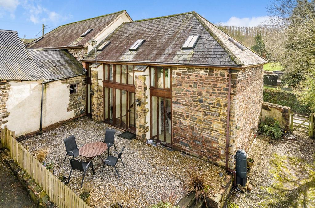 Exebridge, Dulverton, Devon, TA22 2 bed semidetached house for sale