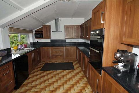 Timberdale House Coped Hall, Wootton Bassett, Swindon, SN4 8ES