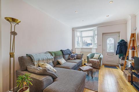 121a Ellison Road, London, SW16 5DE