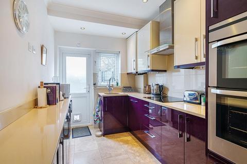 121a Ellison Road, London, SW16 5DE