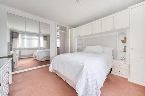 9 Grenville Way, Thame, OX9 3YW