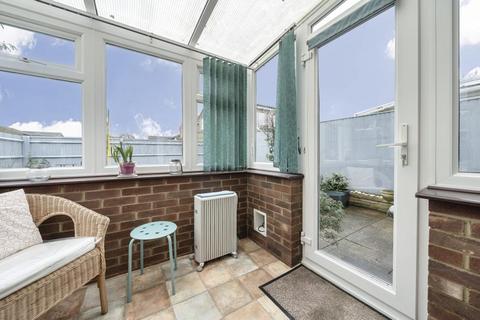 9 Grenville Way, Thame, OX9 3YW