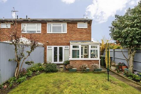 9 Grenville Way, Thame, OX9 3YW