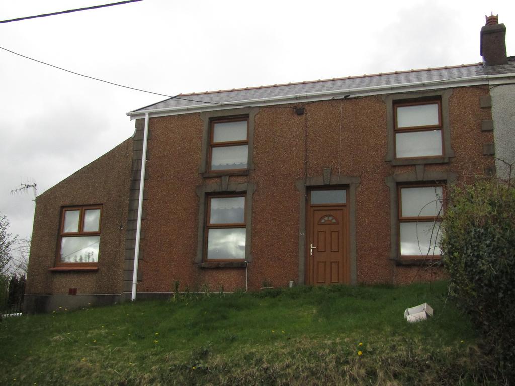 Alltwen Hill, Pontardawe, Swansea, City And County of Swansea. 3 bed