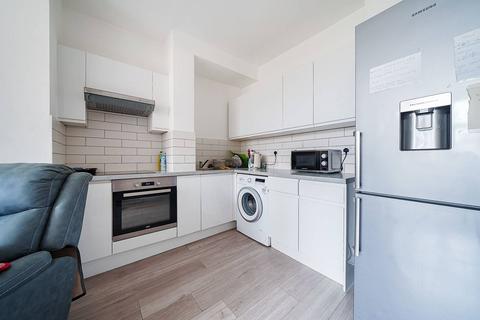 Flat B1, 22 Rodway Road, Bromley, BR1 3JL