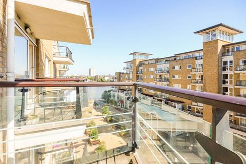 2 bedroom flat to rent, Smugglers Way, Wandsworth, London, SW18