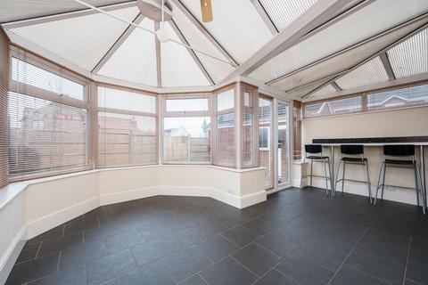3 bedroom detached house for sale - Bluebell Avenue, St Helens, Haydock, WA11