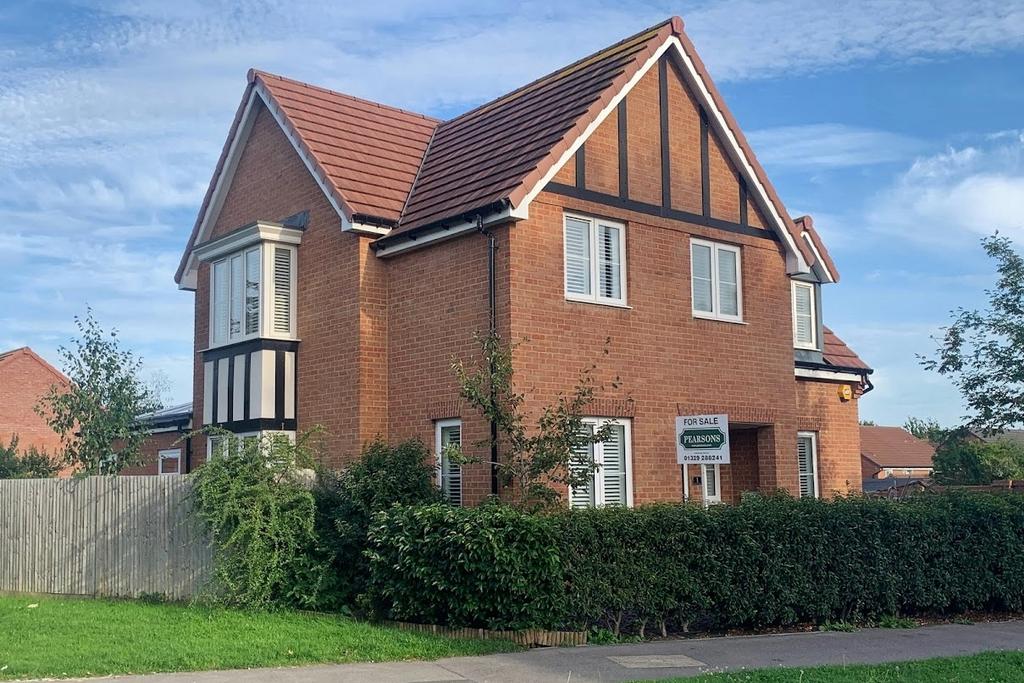 NORMANDY ROAD, FAREHAM 4 bed detached house for sale £565,000