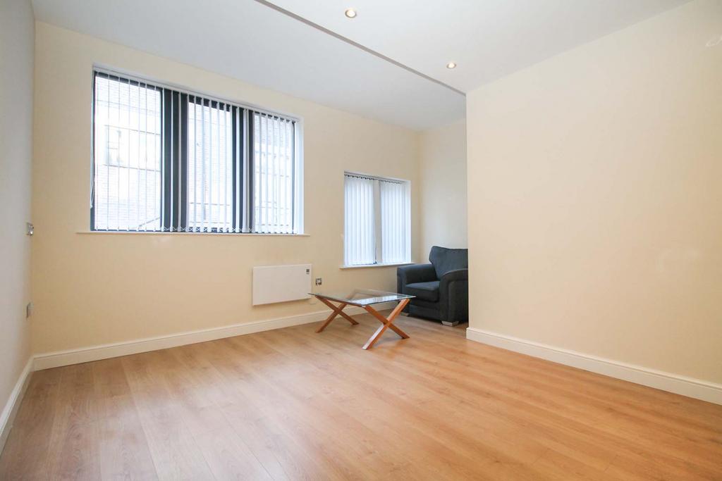 The Grange, Pudsey, Leeds, LS28 1 bed apartment £695 pcm (£160 pw)