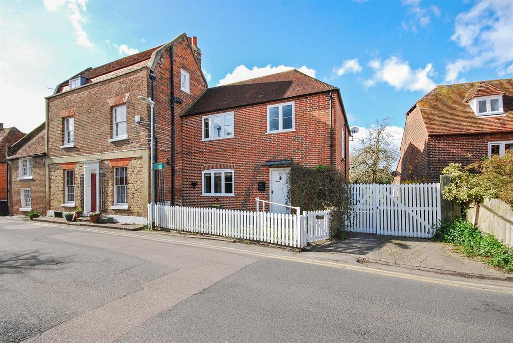School Lane, Herne Bay 3 bed semidetached house for sale £345,000