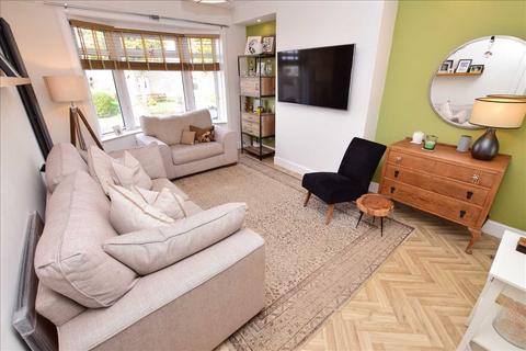 12 Crofthouse Drive, Glasgow, G44 5LF
